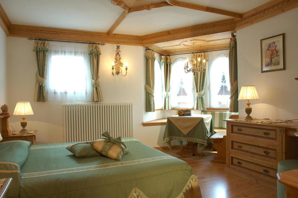 Hotel Letizia San Martino Di Castrozza Esterno foto