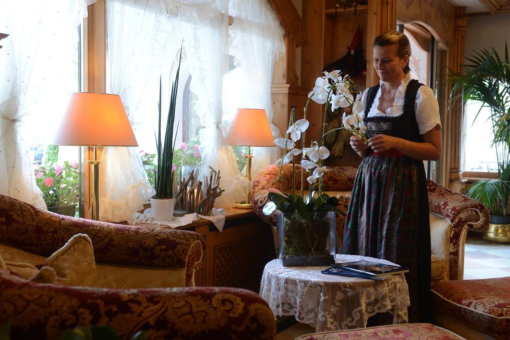 Hotel Letizia San Martino Di Castrozza Esterno foto