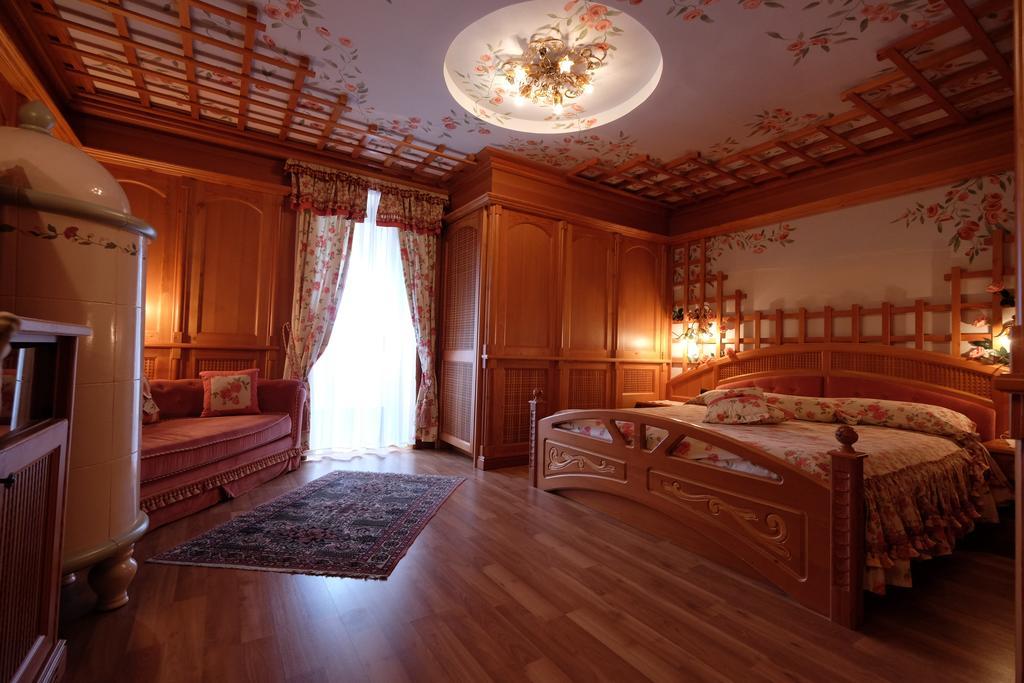 Hotel Letizia San Martino Di Castrozza Esterno foto